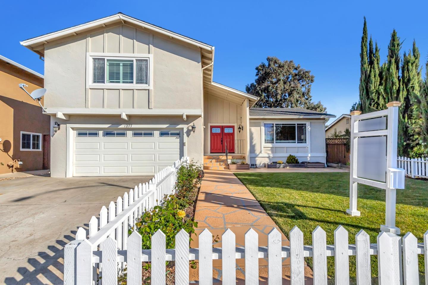 Detail Gallery Image 1 of 1 For 1277 Ironbridge Way, San Jose,  CA 95118 - 4 Beds | 2/1 Baths