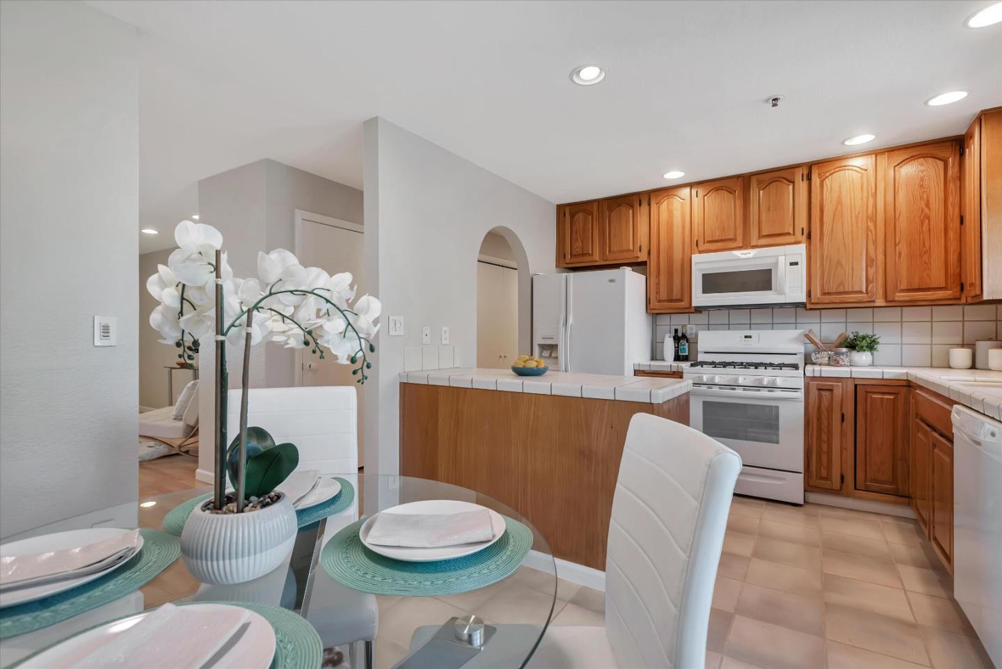 Detail Gallery Image 18 of 47 For 2355 Beach Blvd #102,  Pacifica,  CA 94044 - 2 Beds | 2 Baths