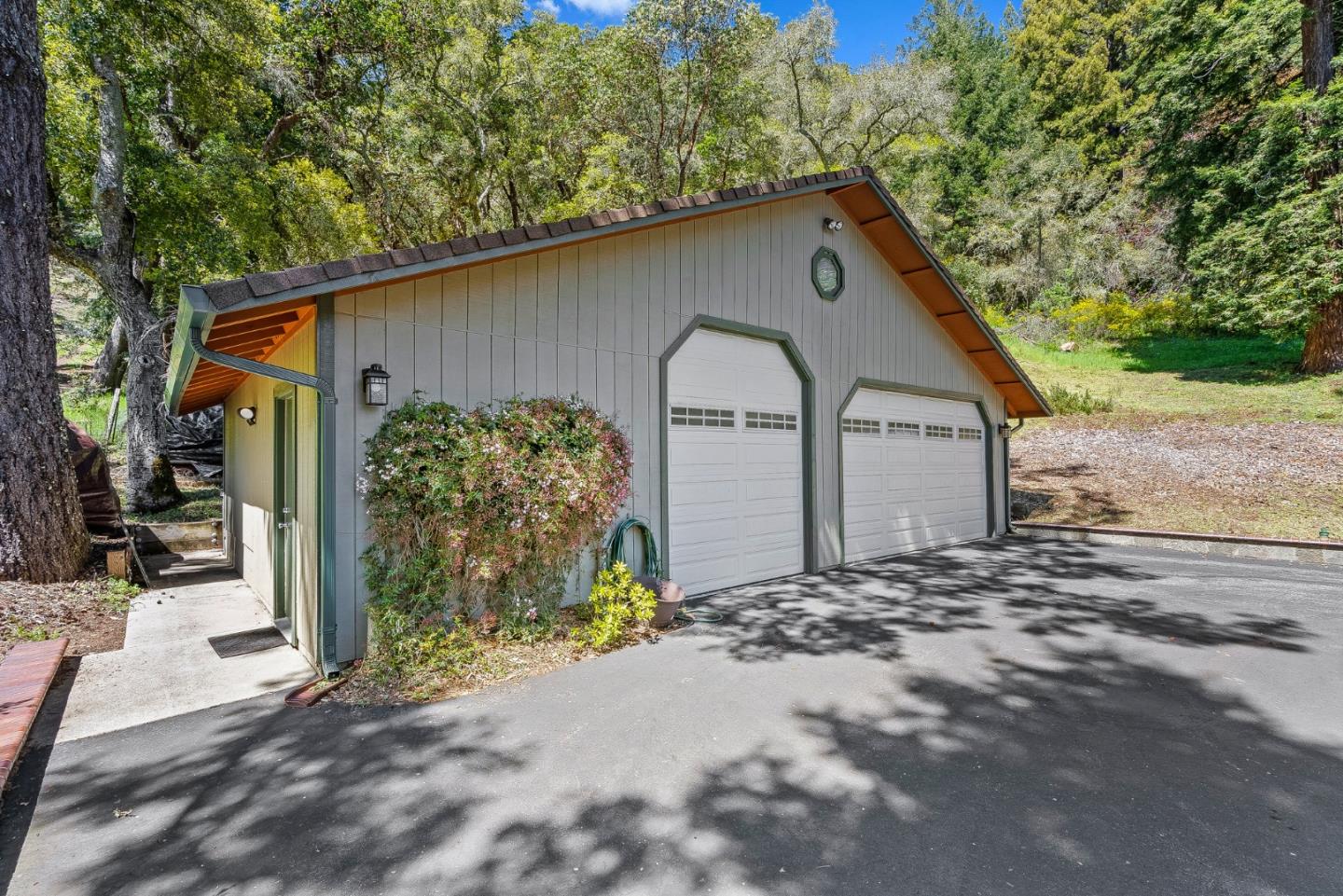 Detail Gallery Image 8 of 39 For 215 Quail Ridge Rd, Scotts Valley,  CA 95066 - 4 Beds | 2/1 Baths