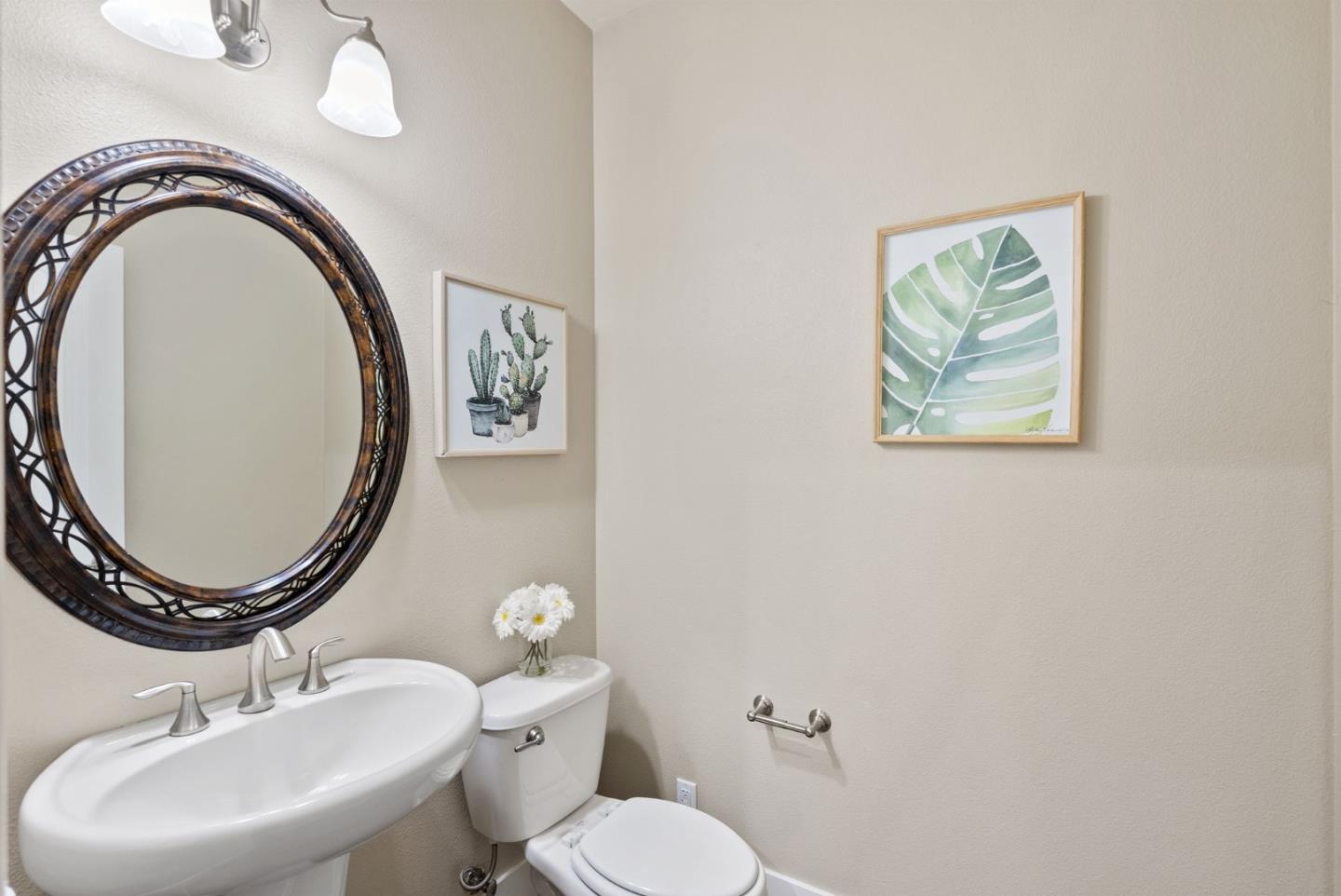 Detail Gallery Image 34 of 40 For 417 Topaz Ter, Sunnyvale,  CA 94089 - 3 Beds | 3/1 Baths