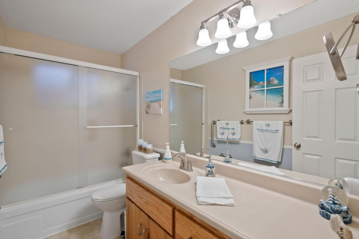 Detail Gallery Image 26 of 56 For 272 Sorrento Way, San Jose,  CA 95119 - 4 Beds | 2 Baths