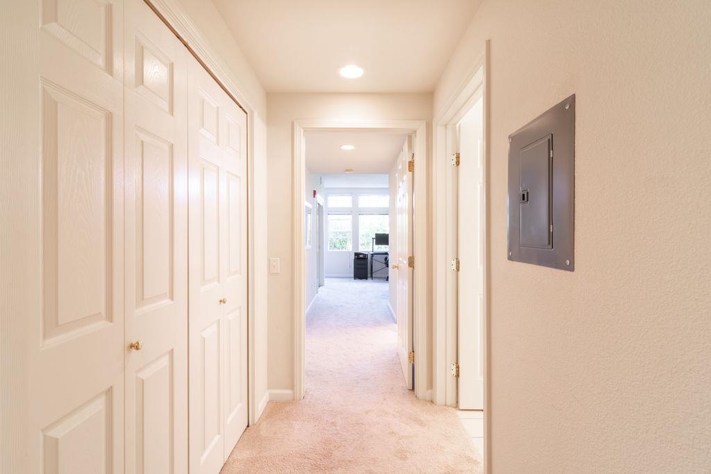Detail Gallery Image 20 of 33 For 122 Swallowtail Ct, Brisbane,  CA 94005 - 2 Beds | 2 Baths