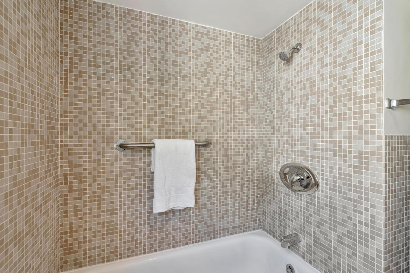 Detail Gallery Image 19 of 27 For 223 Murdock St, Richmond,  CA 94804 - 3 Beds | 1 Baths