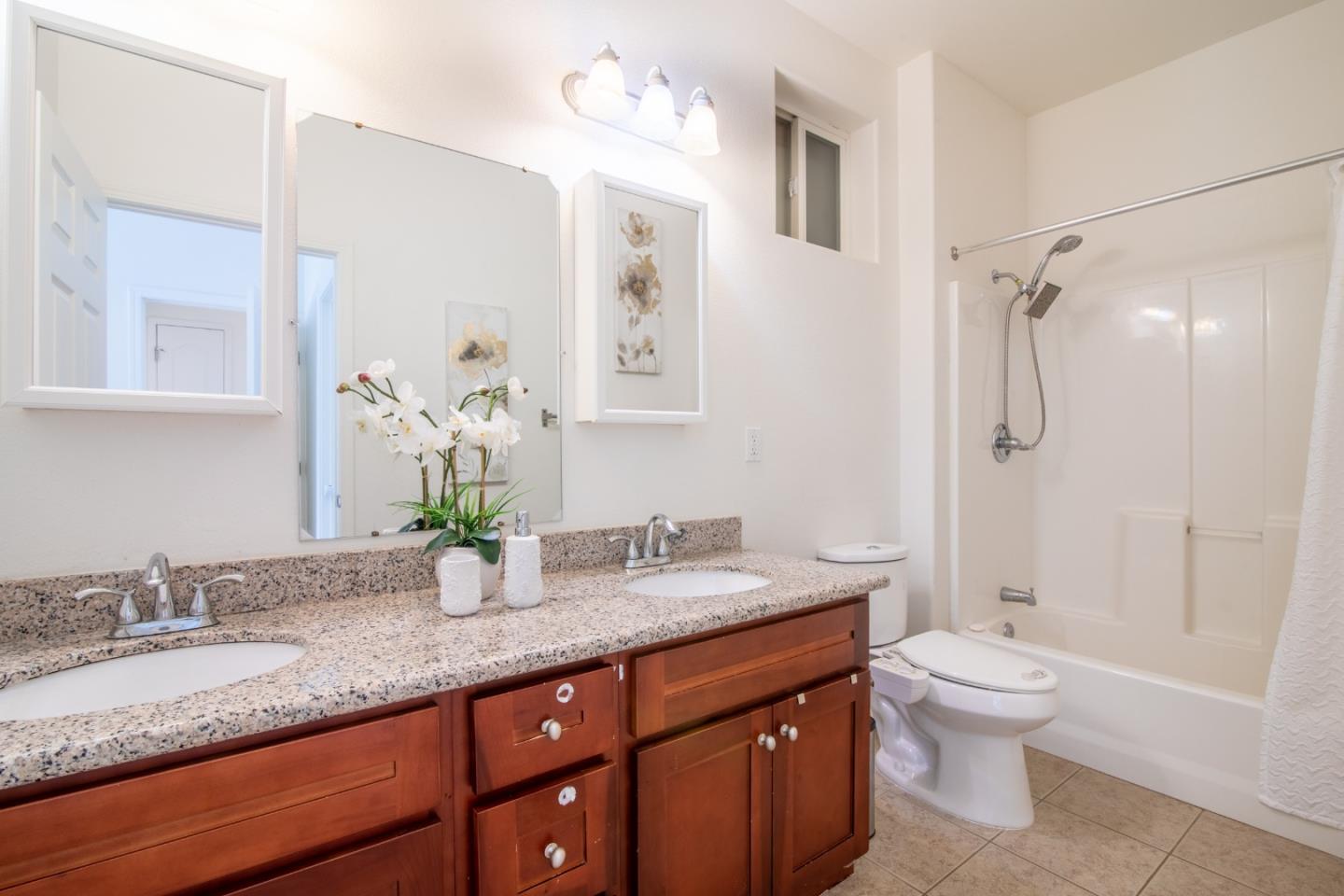 Detail Gallery Image 14 of 28 For 37149 Dondero Way, Fremont,  CA 94536 - 3 Beds | 2 Baths