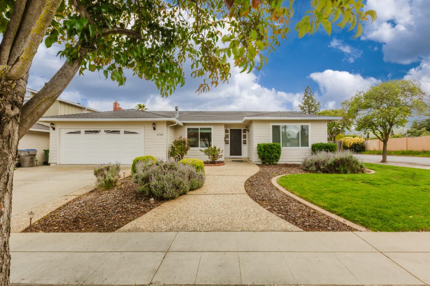 6768 Mount Leneve Dr, San Jose, CA 95120