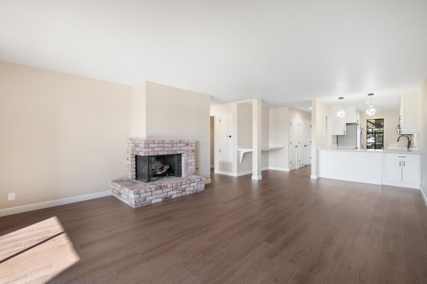 Detail Gallery Image 8 of 29 For 174 Kern St #29,  Salinas,  CA 93905 - 2 Beds | 2 Baths