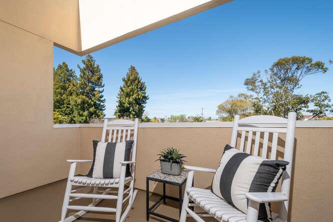 Detail Gallery Image 20 of 20 For 30 Lorton Ave #303,  Burlingame,  CA 94010 - 2 Beds | 2 Baths