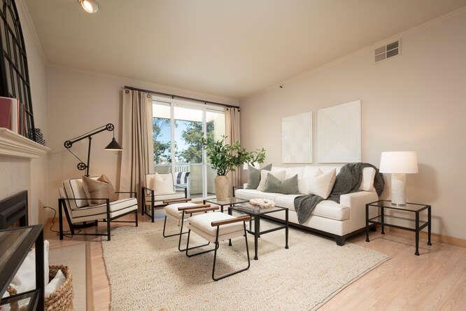 Detail Gallery Image 7 of 20 For 30 Lorton Ave #303,  Burlingame,  CA 94010 - 2 Beds | 2 Baths