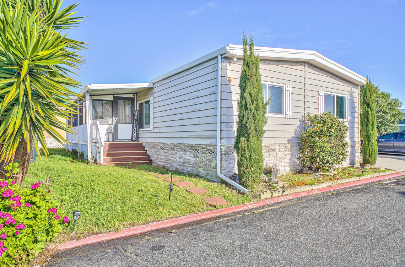 Photo of 255 E Bolivar St #159 in Salinas, CA