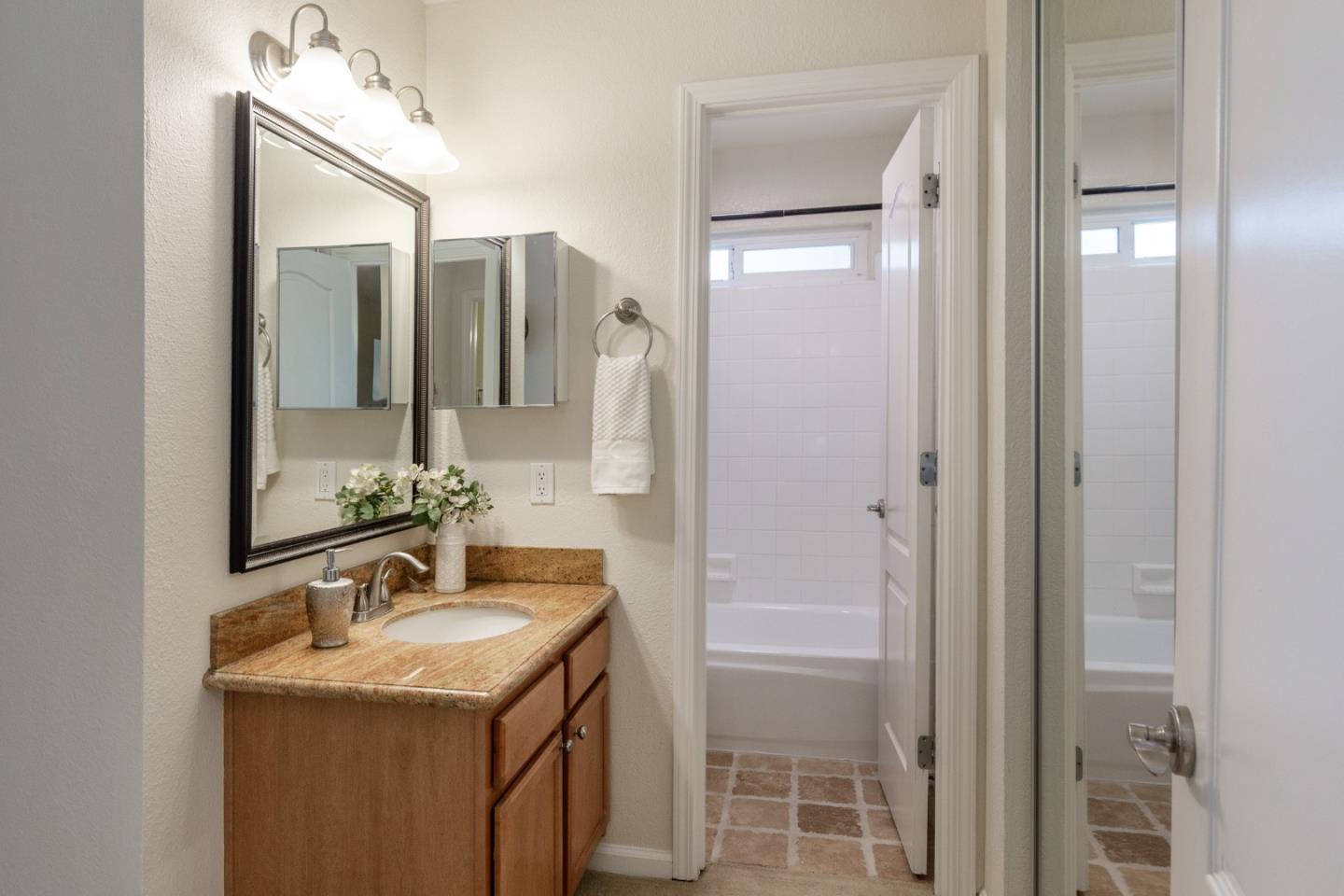 Detail Gallery Image 13 of 33 For 300 Union Ave #19,  Campbell,  CA 95008 - 2 Beds | 2 Baths