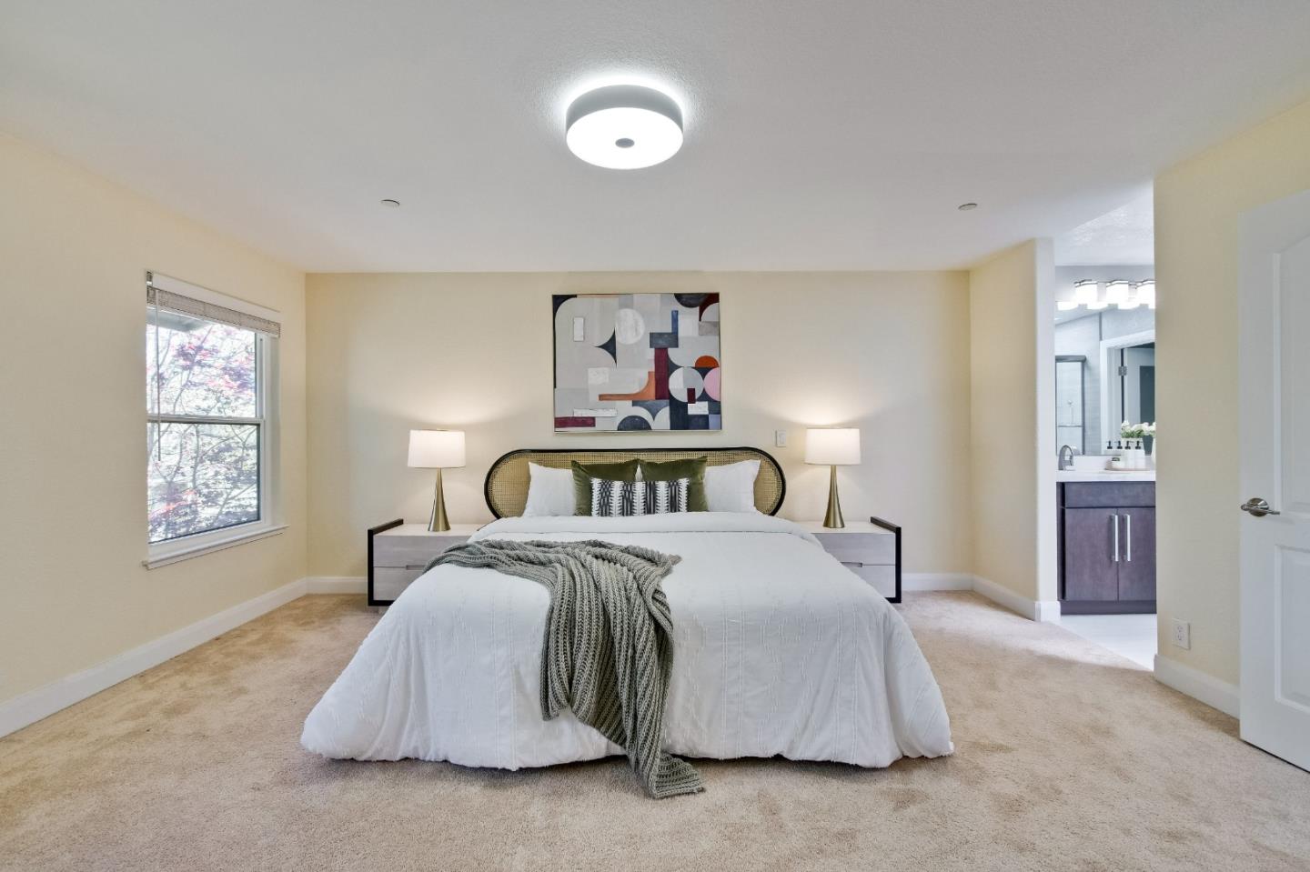 Detail Gallery Image 26 of 56 For 943 La Mesa Ter #B,  Sunnyvale,  CA 94086 - 3 Beds | 2/1 Baths