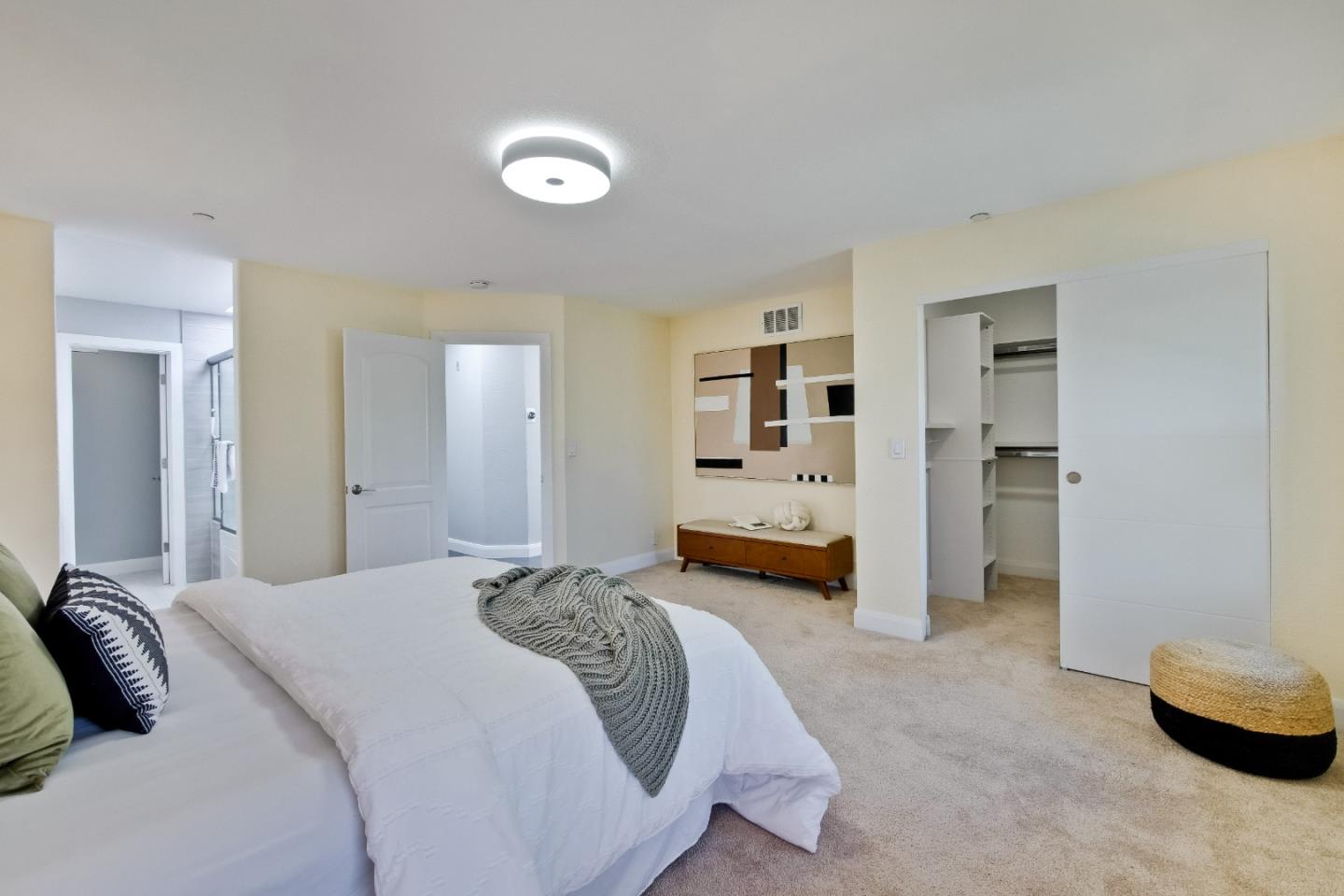 Detail Gallery Image 28 of 56 For 943 La Mesa Ter #B,  Sunnyvale,  CA 94086 - 3 Beds | 2/1 Baths
