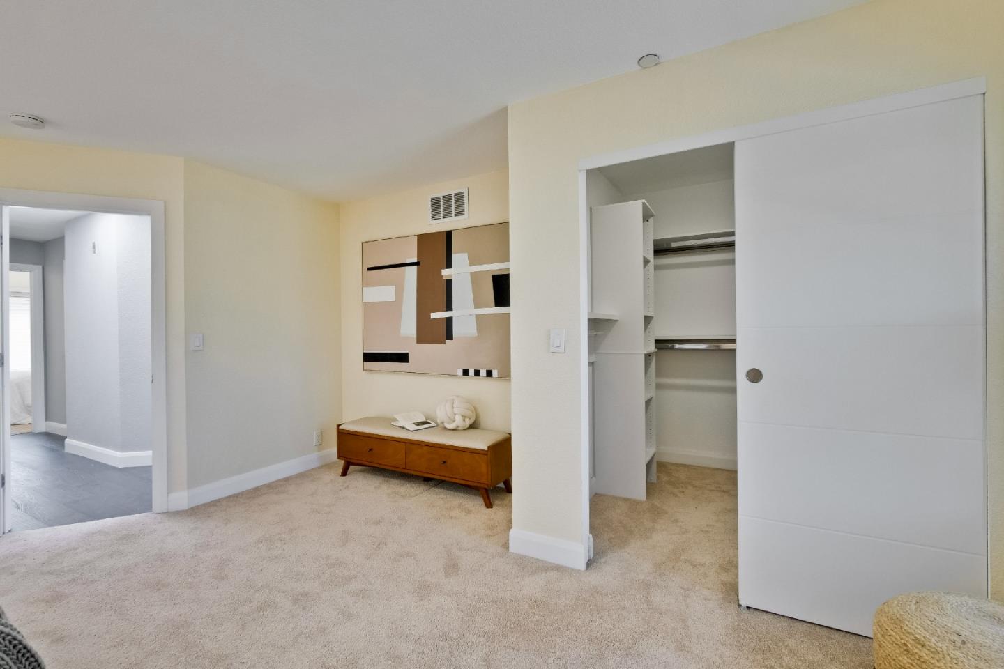 Detail Gallery Image 29 of 56 For 943 La Mesa Ter #B,  Sunnyvale,  CA 94086 - 3 Beds | 2/1 Baths
