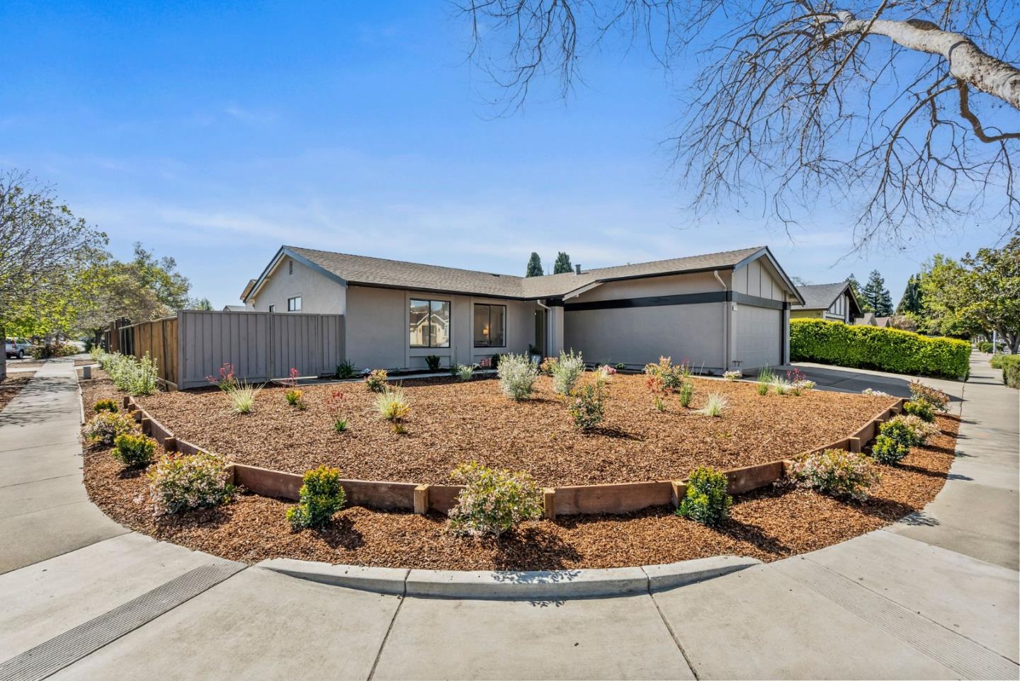 Detail Gallery Image 1 of 22 For 3212 Beard Rd, Fremont,  CA 94555 - 3 Beds | 2 Baths