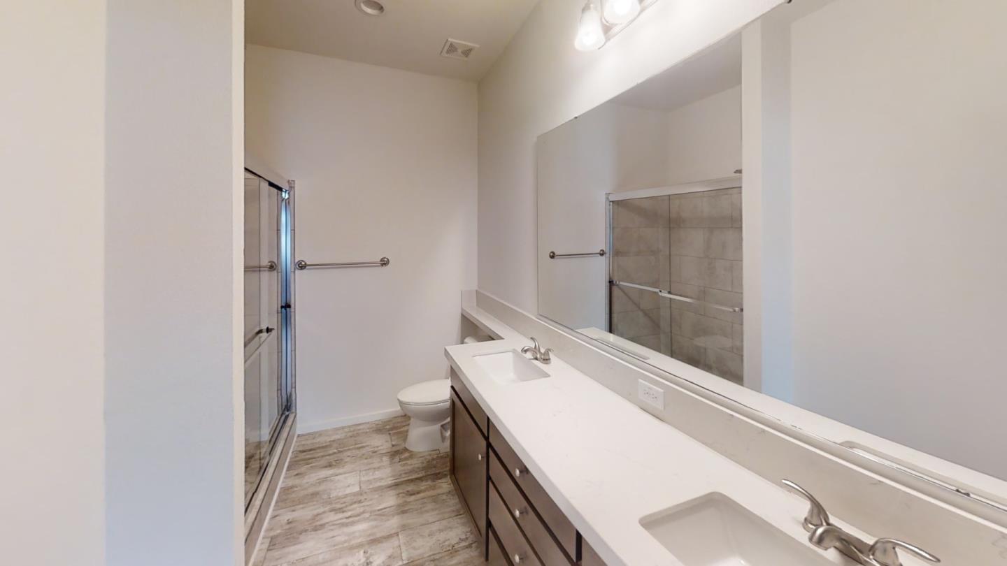 Detail Gallery Image 2 of 10 For 125 N Mary Ave #64,  Sunnyvale,  CA 94086 - 3 Beds | 2 Baths
