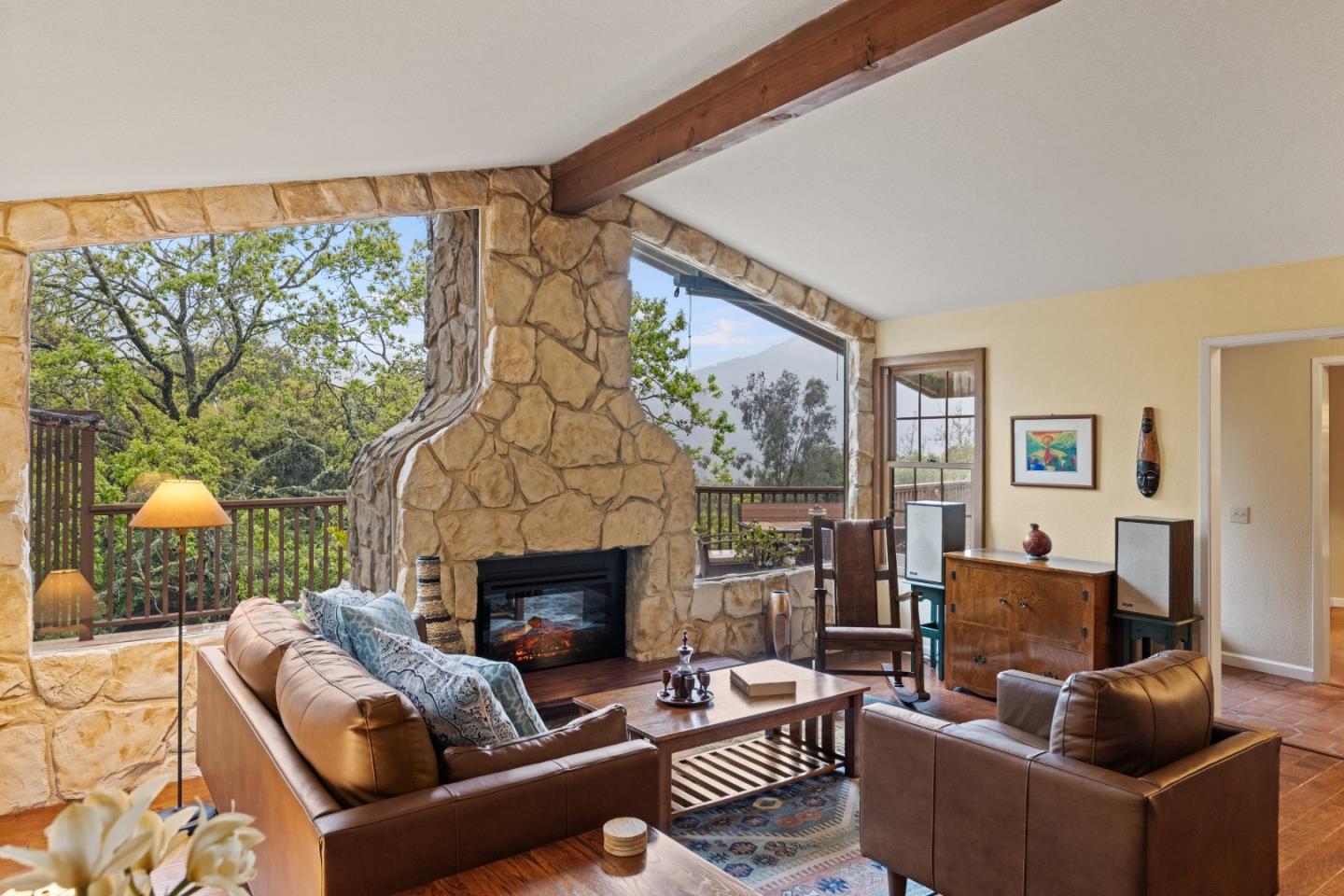 Detail Gallery Image 6 of 50 For 150 Terrace Way, Carmel Valley,  CA 93924 - 3 Beds | 3 Baths
