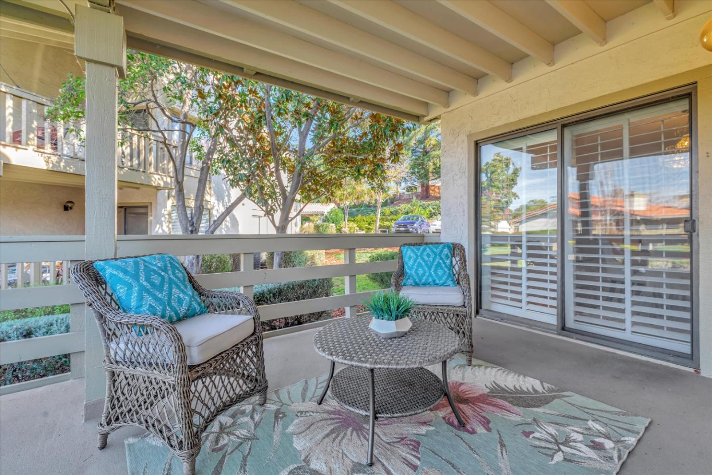 Detail Gallery Image 3 of 9 For 8411 Chenin Blanc Ln, San Jose,  CA 95135 - 2 Beds | 2 Baths