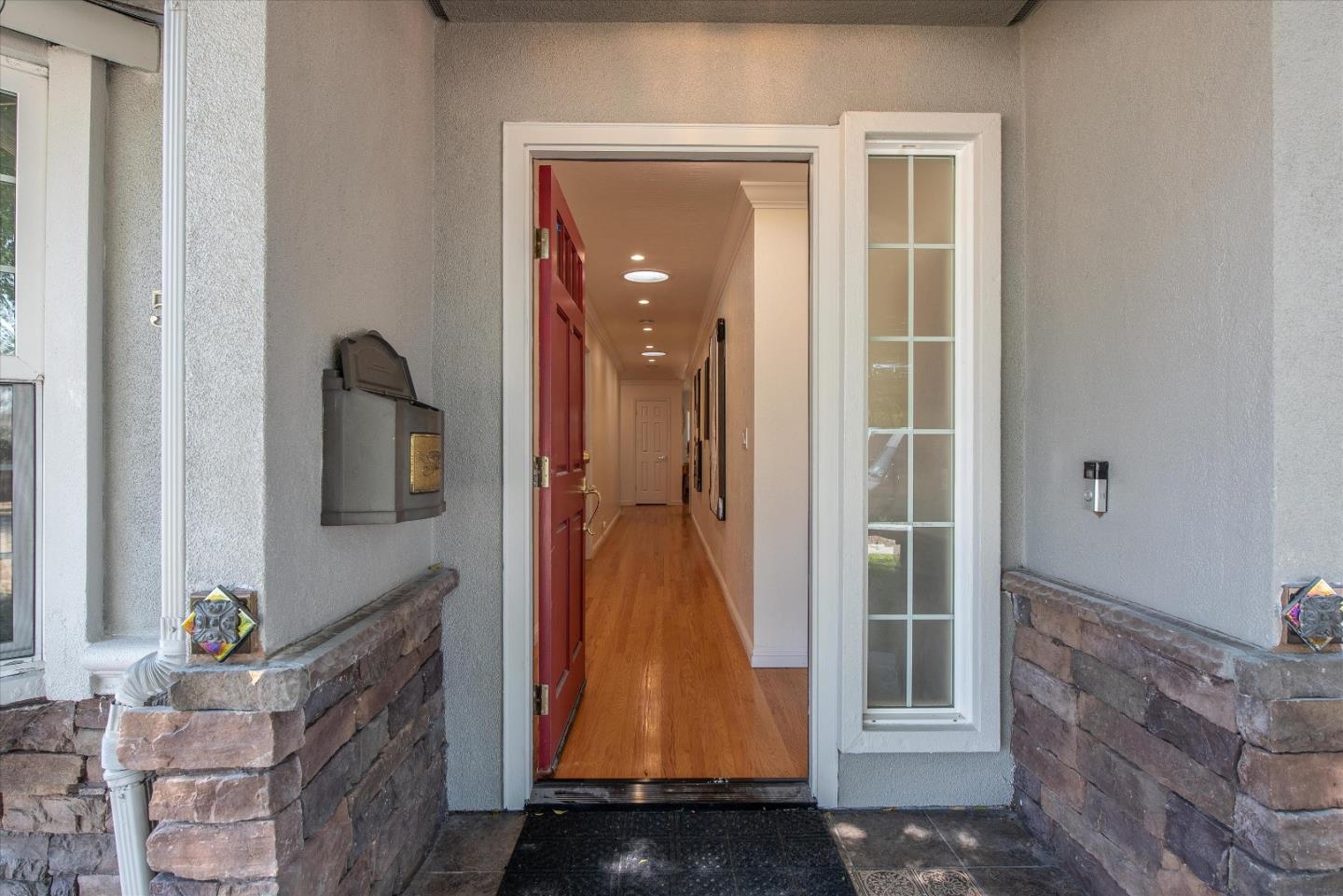 Detail Gallery Image 5 of 46 For 5049 Grimsby Dr, San Jose,  CA 95130 - 4 Beds | 2 Baths