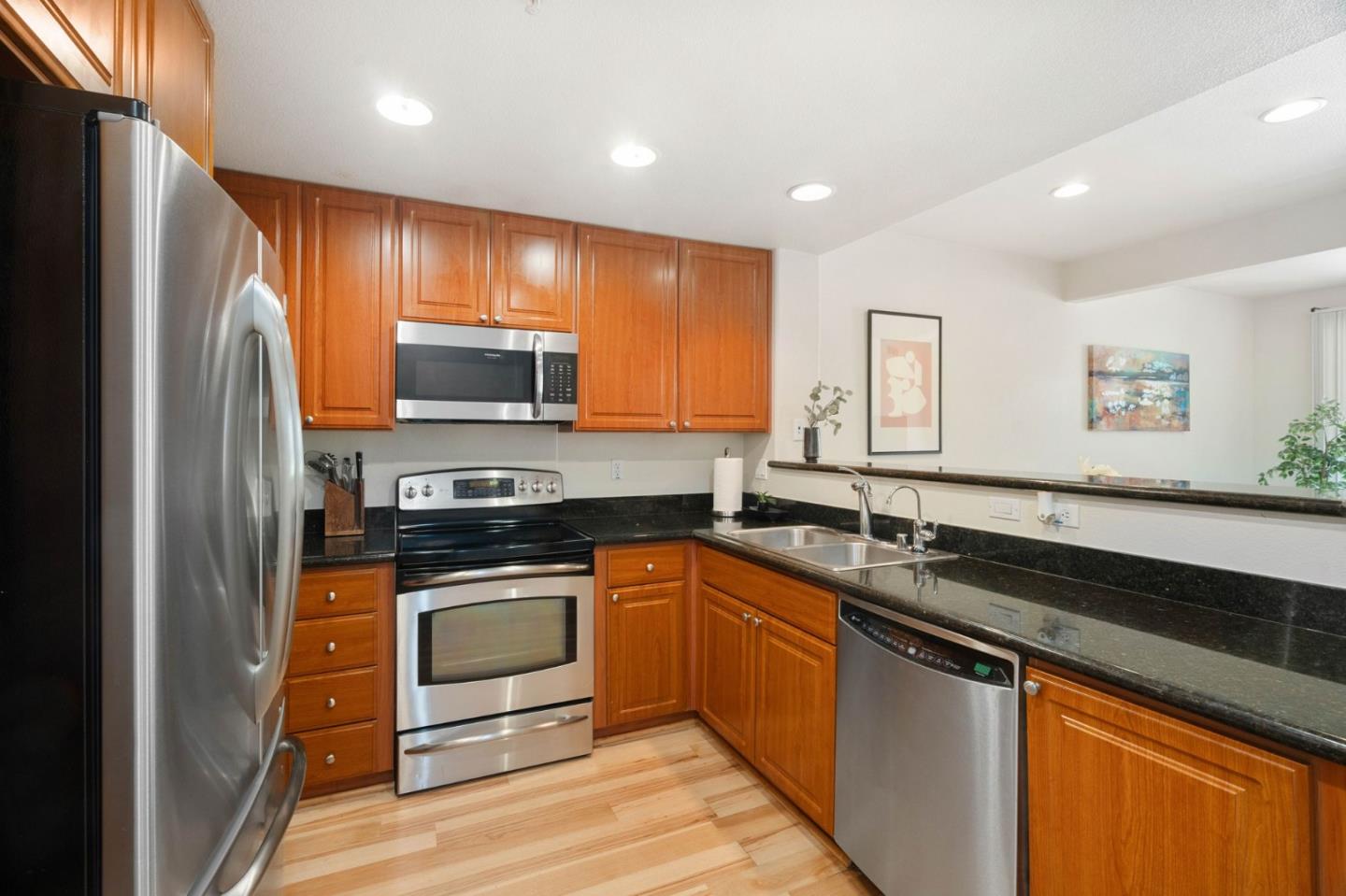 Detail Gallery Image 7 of 39 For 1883 Agnew Rd #257,  Santa Clara,  CA 95054 - 2 Beds | 2 Baths
