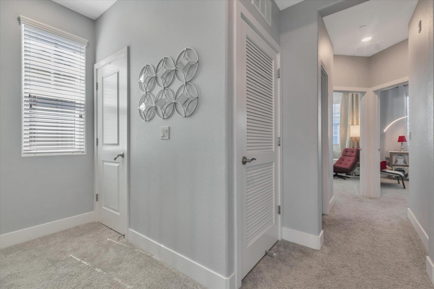 Detail Gallery Image 25 of 70 For 219 Orbit Way, Mountain View,  CA 94043 - 4 Beds | 3/1 Baths