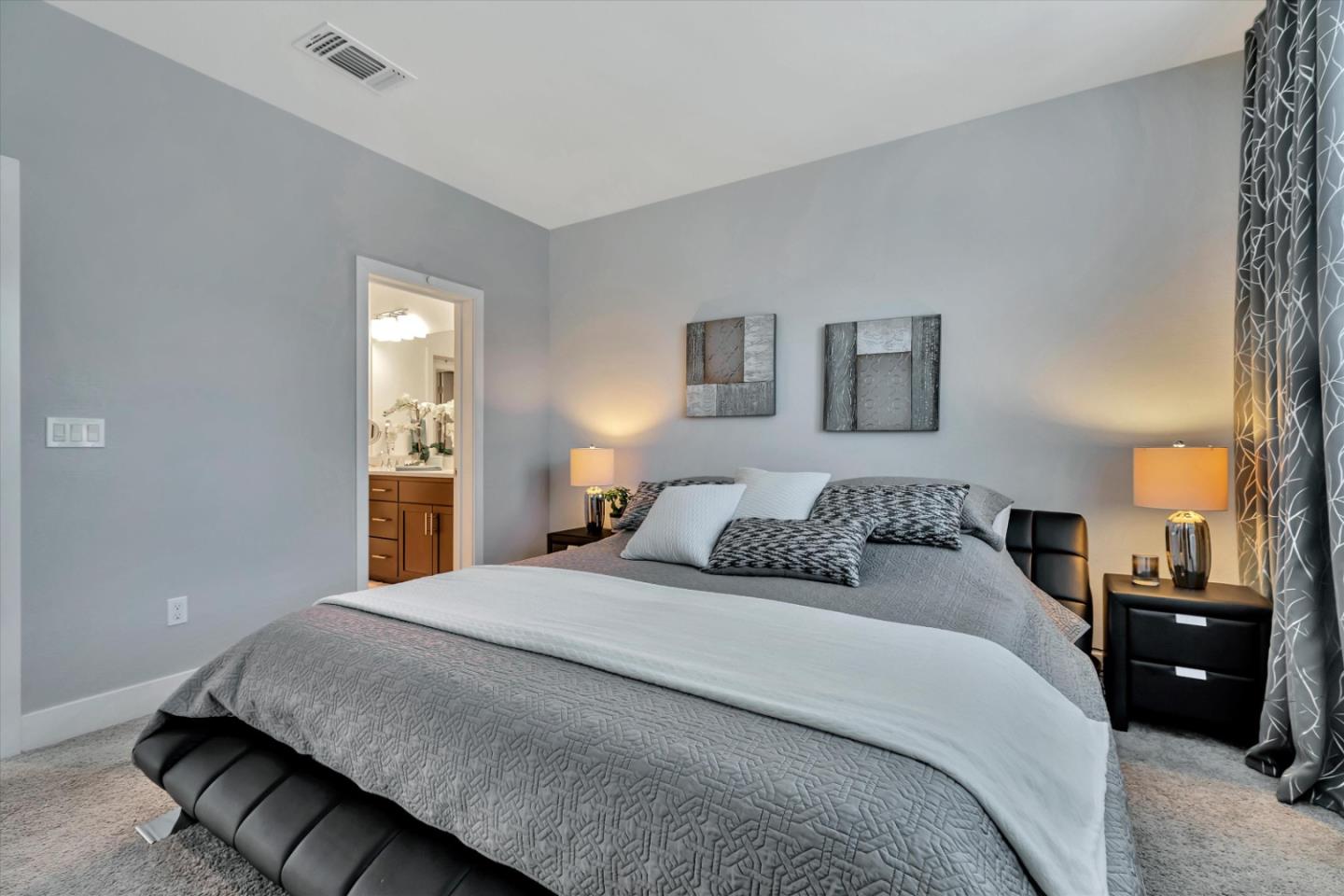 Detail Gallery Image 26 of 82 For 219 Orbit Way, Mountain View,  CA 94043 - 4 Beds | 3/1 Baths