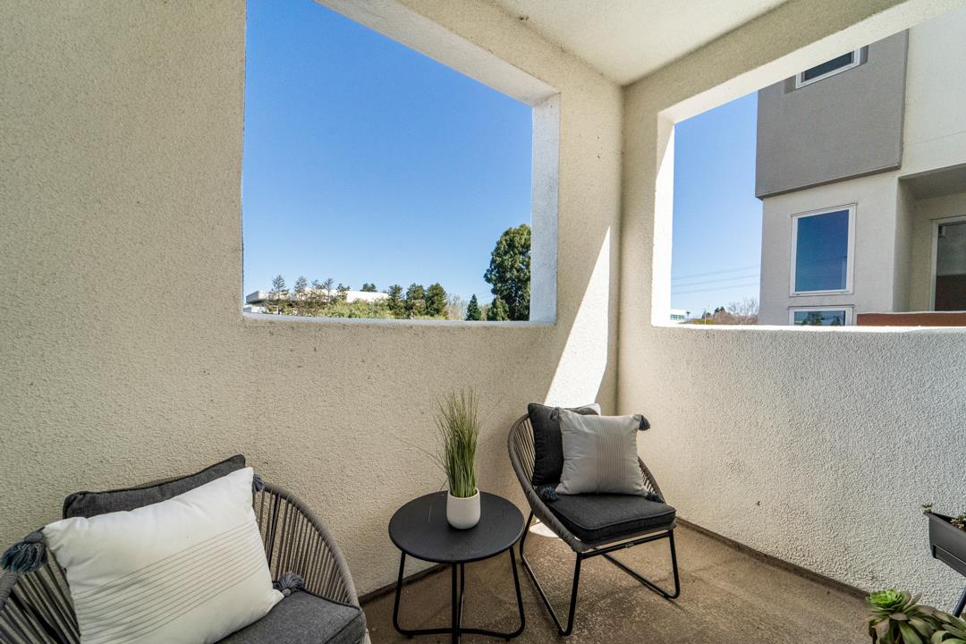 Detail Gallery Image 16 of 33 For 2911 Noyce Pl #181,  Santa Clara,  CA 95051 - 3 Beds | 3/1 Baths