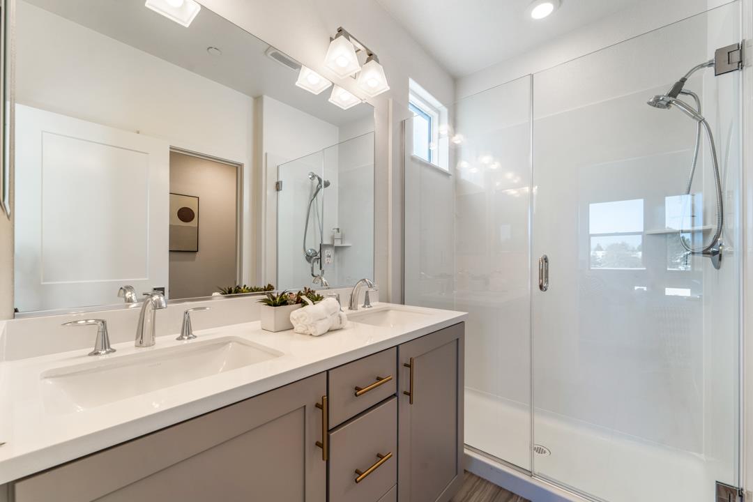Detail Gallery Image 20 of 33 For 2911 Noyce Pl #181,  Santa Clara,  CA 95051 - 3 Beds | 3/1 Baths