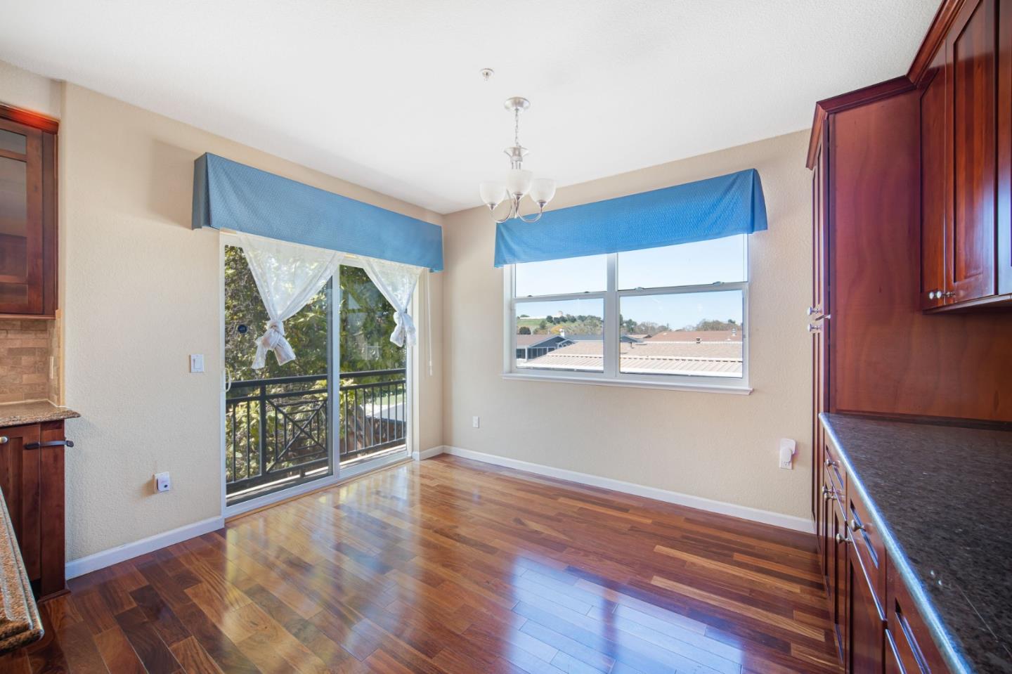 Detail Gallery Image 20 of 49 For 21 Esfahan Dr, San Jose,  CA 95111 - 3 Beds | 2/1 Baths