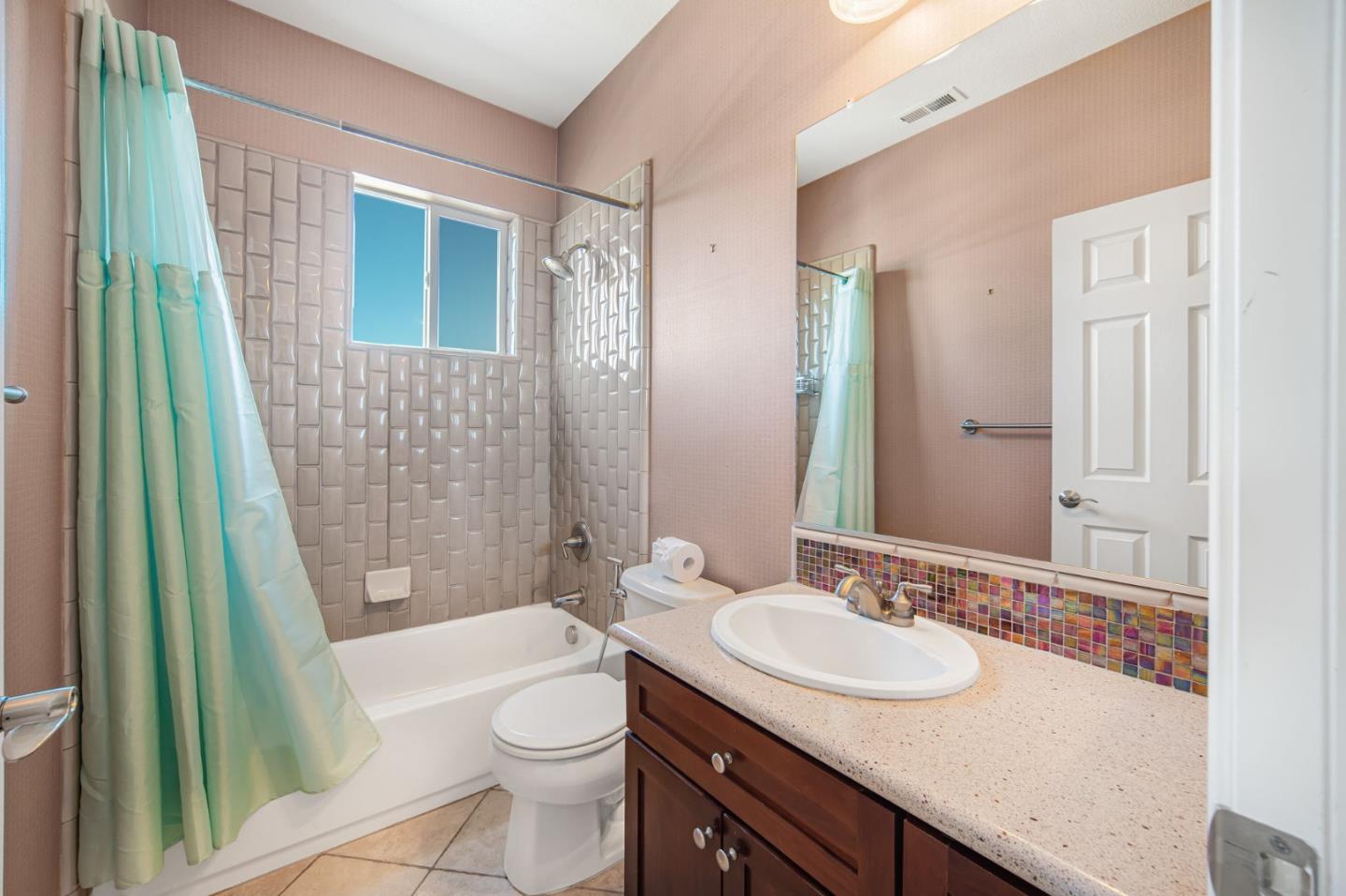 Detail Gallery Image 27 of 49 For 21 Esfahan Dr, San Jose,  CA 95111 - 3 Beds | 2/1 Baths