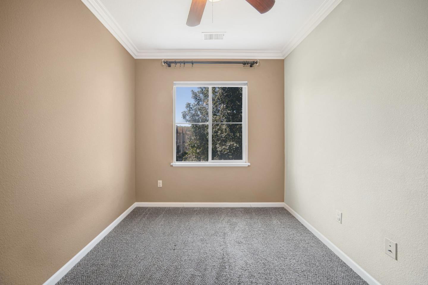 Detail Gallery Image 29 of 49 For 21 Esfahan Dr, San Jose,  CA 95111 - 3 Beds | 2/1 Baths
