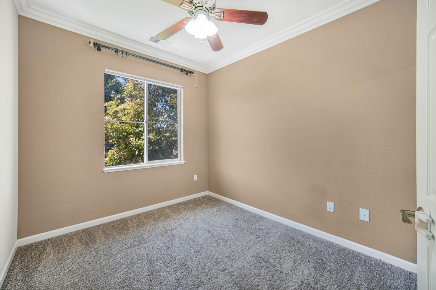 Detail Gallery Image 31 of 49 For 21 Esfahan Dr, San Jose,  CA 95111 - 3 Beds | 2/1 Baths