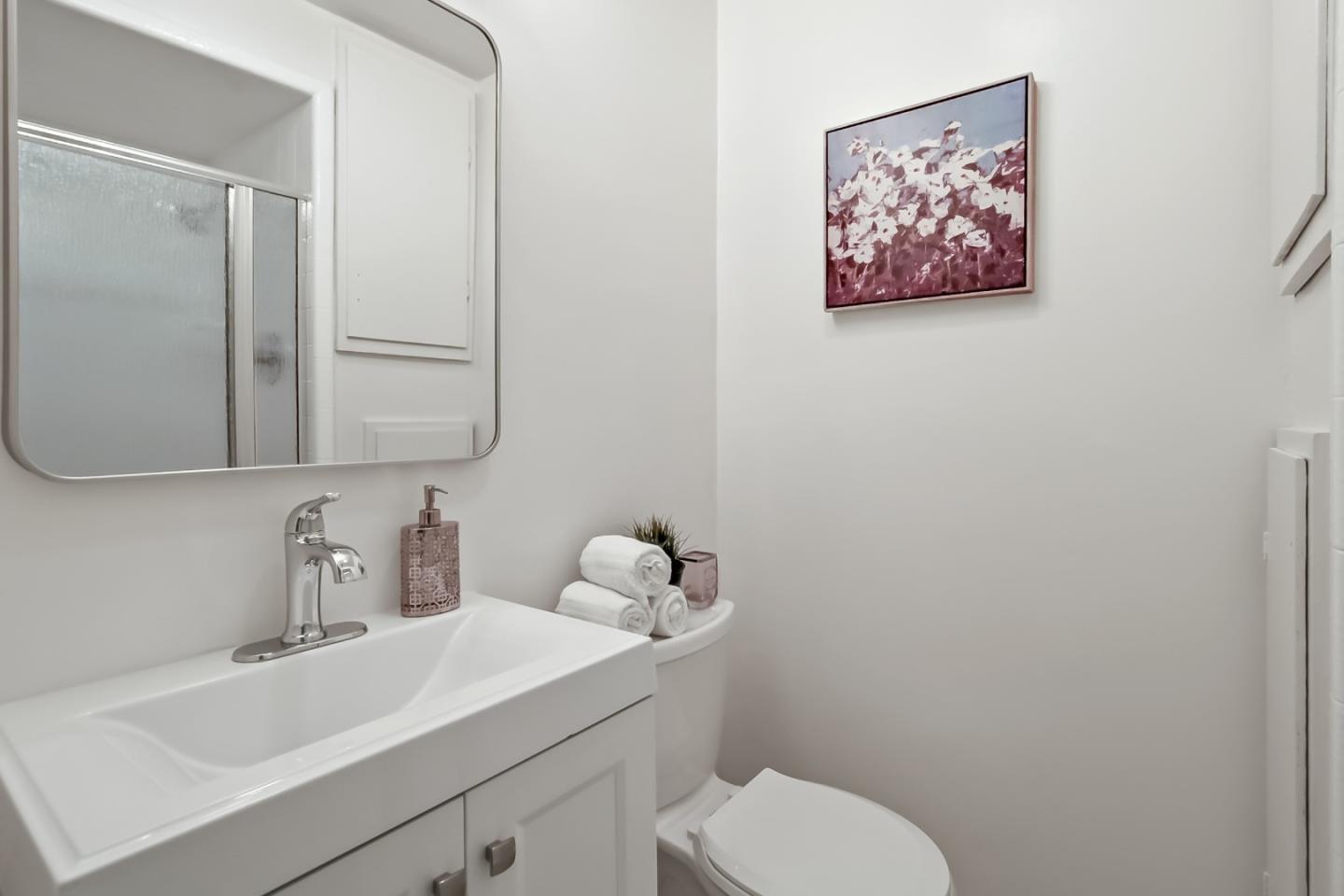 Detail Gallery Image 15 of 23 For 2418 Delaware Ave, Redwood City,  CA 94061 - 3 Beds | 2 Baths