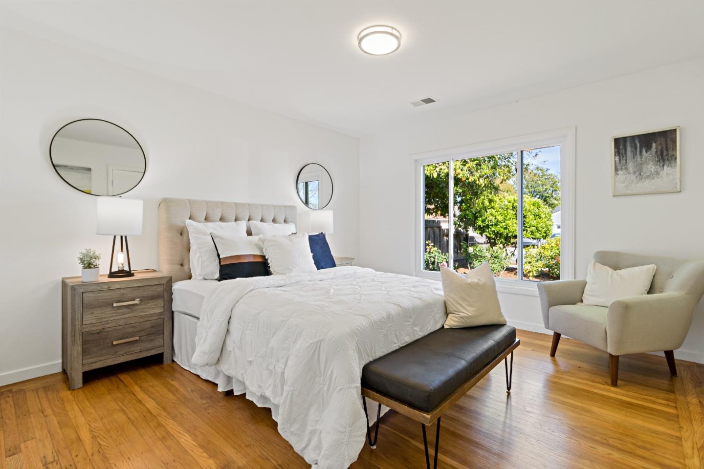 Detail Gallery Image 17 of 23 For 2418 Delaware Ave, Redwood City,  CA 94061 - 3 Beds | 2 Baths