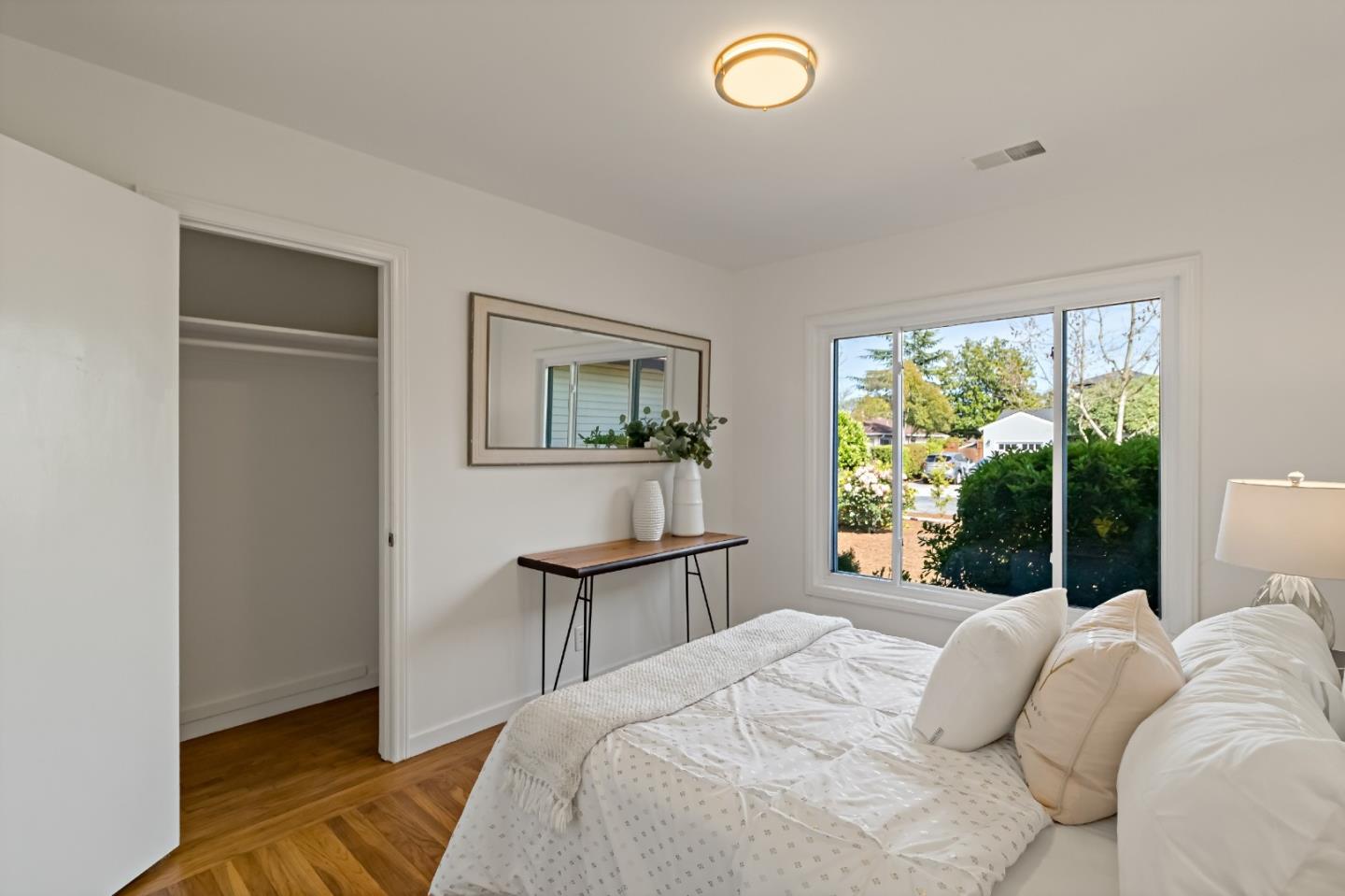 Detail Gallery Image 21 of 23 For 2418 Delaware Ave, Redwood City,  CA 94061 - 3 Beds | 2 Baths