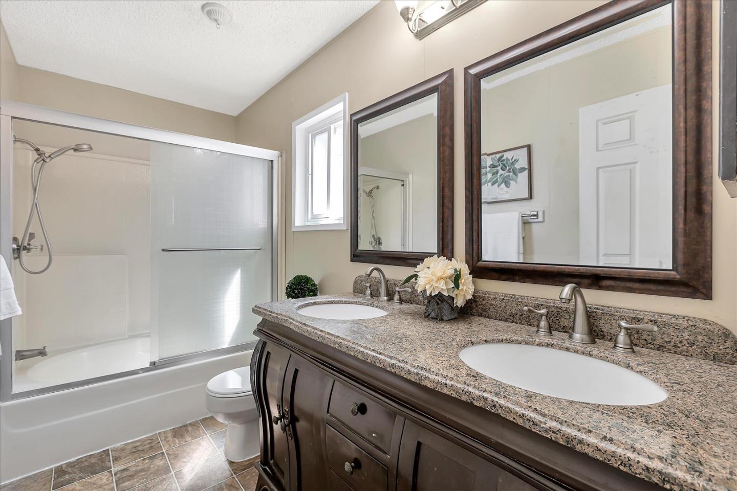 Detail Gallery Image 30 of 42 For 600 E Weddell Dr #117,  Sunnyvale,  CA 94089 - 3 Beds | 2 Baths