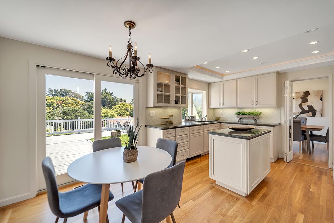 Detail Gallery Image 12 of 51 For 1049 Springfield Dr, Millbrae,  CA 94030 - 3 Beds | 2/1 Baths