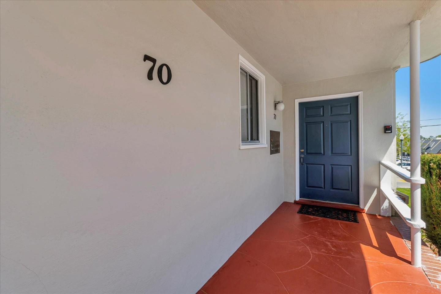 Detail Gallery Image 3 of 31 For 70 41st Ave #4,  San Mateo,  CA 94403 - 1 Beds | 1 Baths