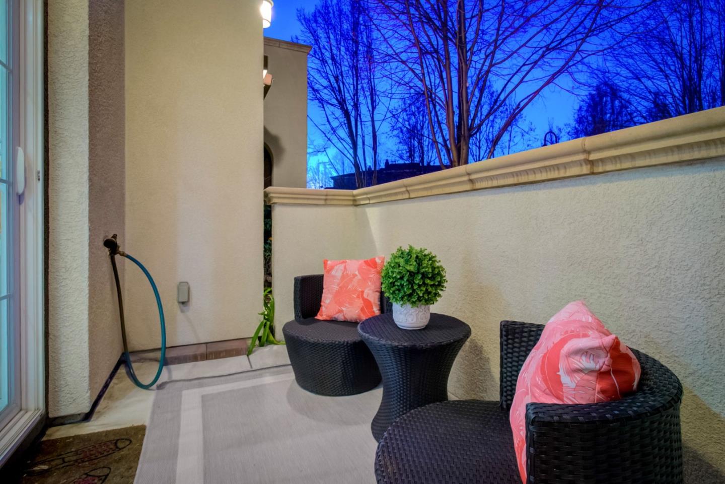 Detail Gallery Image 34 of 67 For 435 Magritte Way, Mountain View,  CA 94041 - 3 Beds | 3/1 Baths