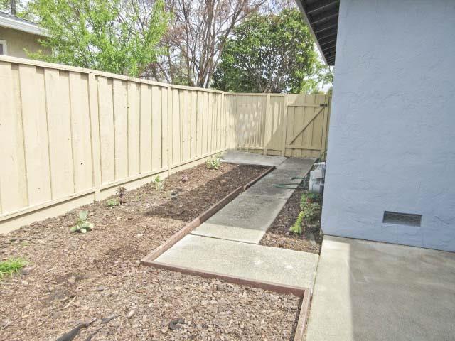 Detail Gallery Image 11 of 22 For 1801-1803 Ronie Way, San Jose,  CA 95124 - – Beds | – Baths