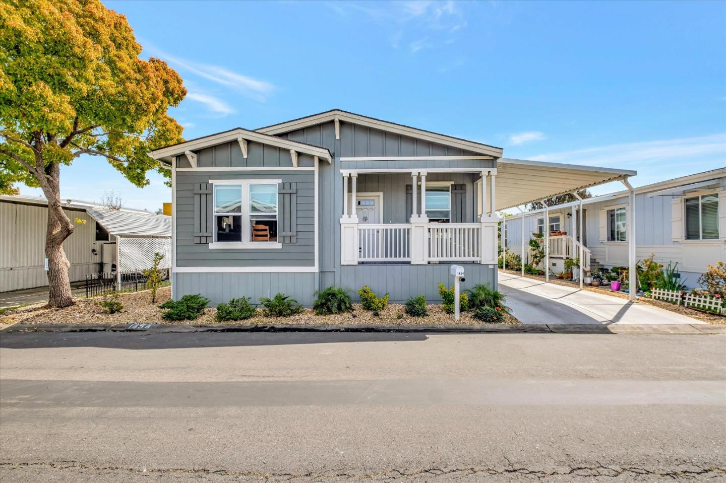 Detail Gallery Image 1 of 24 For 1454 Alcazar Ave #1454,  Hayward,  CA 94544 - 3 Beds | 2 Baths