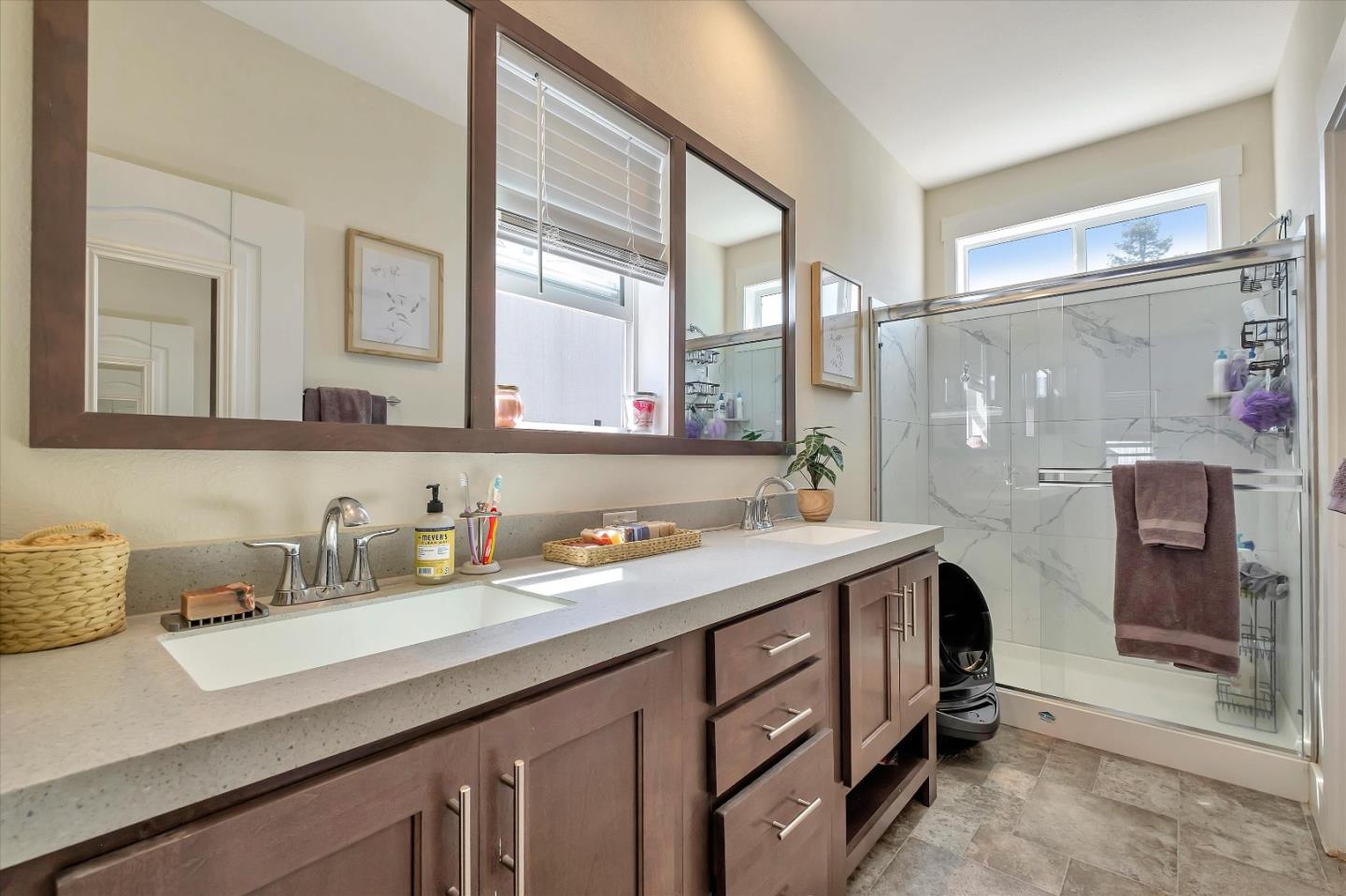Detail Gallery Image 19 of 24 For 1454 Alcazar Ave #1454,  Hayward,  CA 94544 - 3 Beds | 2 Baths