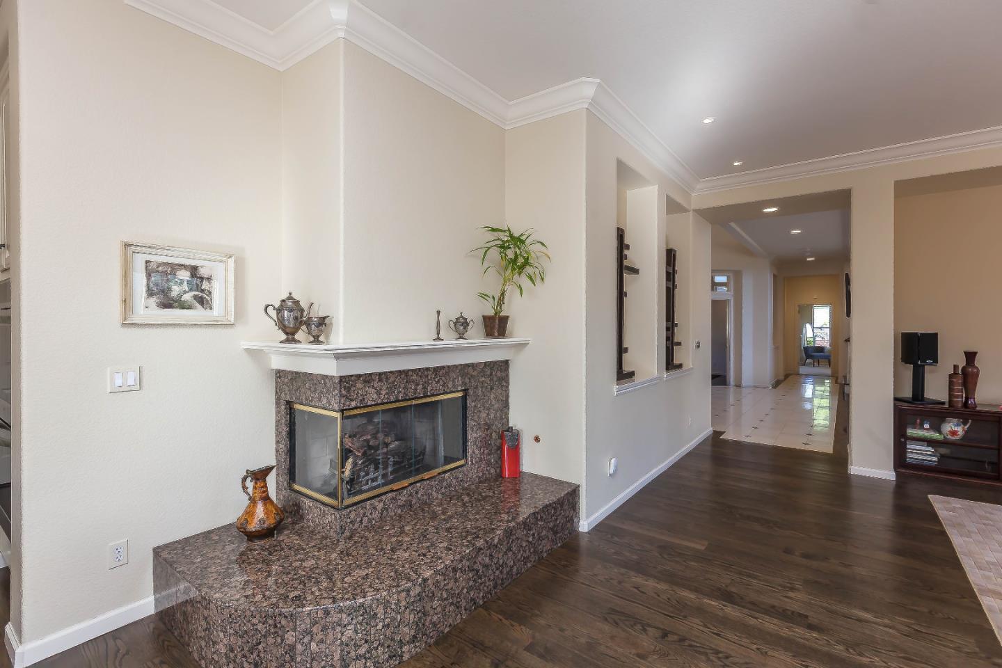 Detail Gallery Image 23 of 64 For 5306 Vicenza Way, San Jose,  CA 95138 - 4 Beds | 4/1 Baths