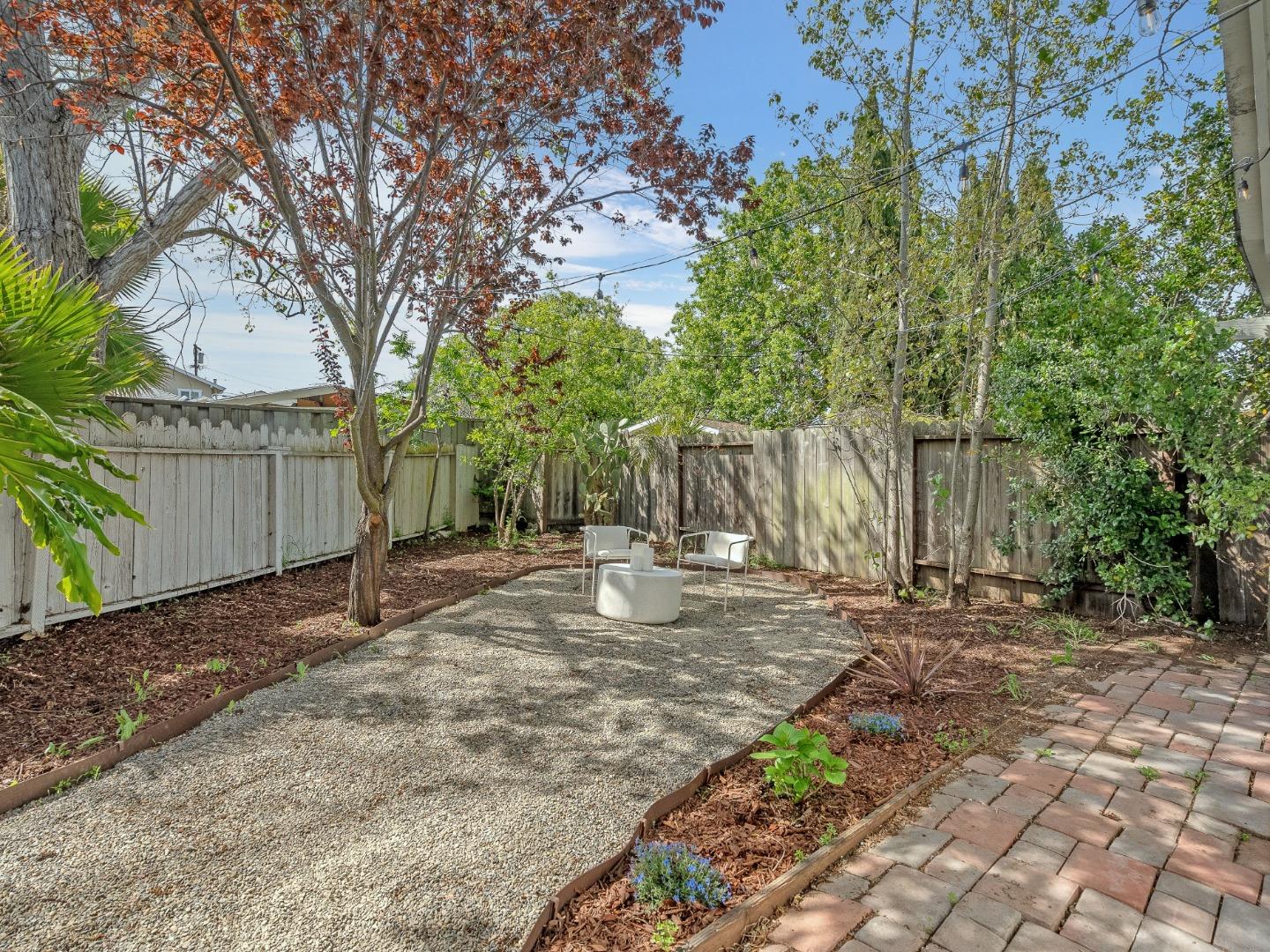Detail Gallery Image 37 of 54 For 2 Delmar Ct, Redwood City,  CA 94063 - 3 Beds | 2 Baths