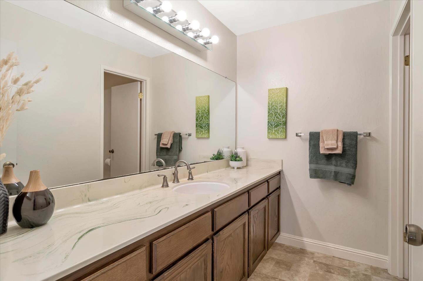 Detail Gallery Image 30 of 38 For 1815 Granger Ave, Los Altos,  CA 94024 - 4 Beds | 2/1 Baths