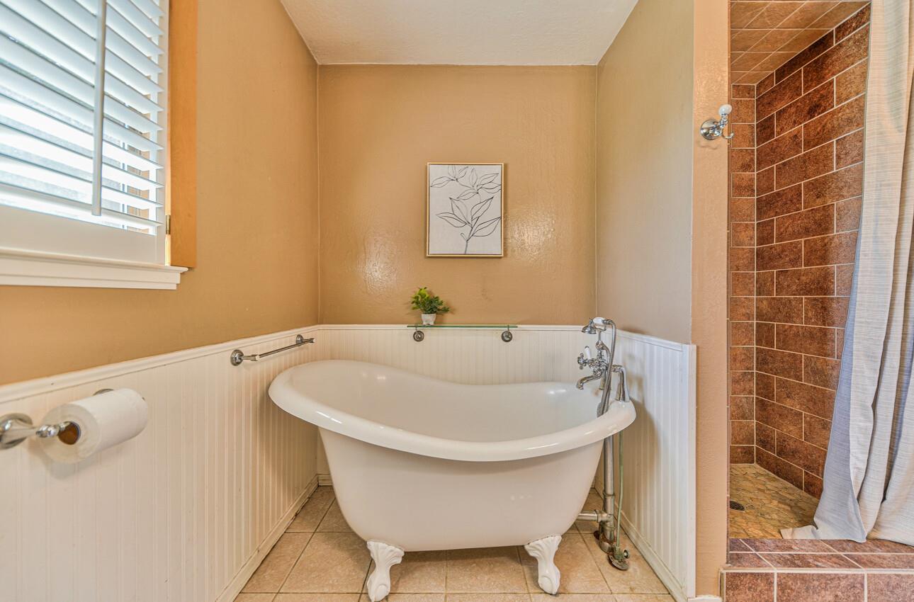 Detail Gallery Image 36 of 46 For 20157 Belma Ct, Salinas,  CA 93907 - 3 Beds | 2 Baths