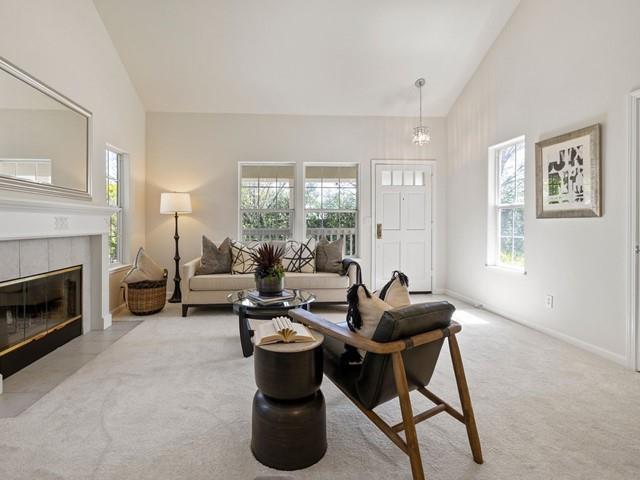 Detail Gallery Image 8 of 35 For 838 Excell Ct, Mountain View,  CA 94043 - 3 Beds | 2/1 Baths