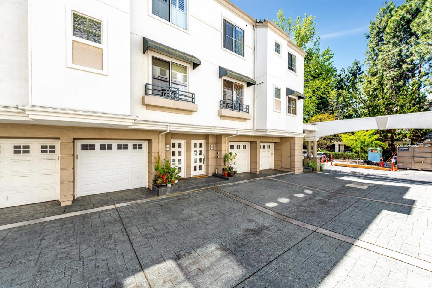 Detail Gallery Image 4 of 27 For 445 Milan Dr #122,  San Jose,  CA 95134 - 1 Beds | 1 Baths