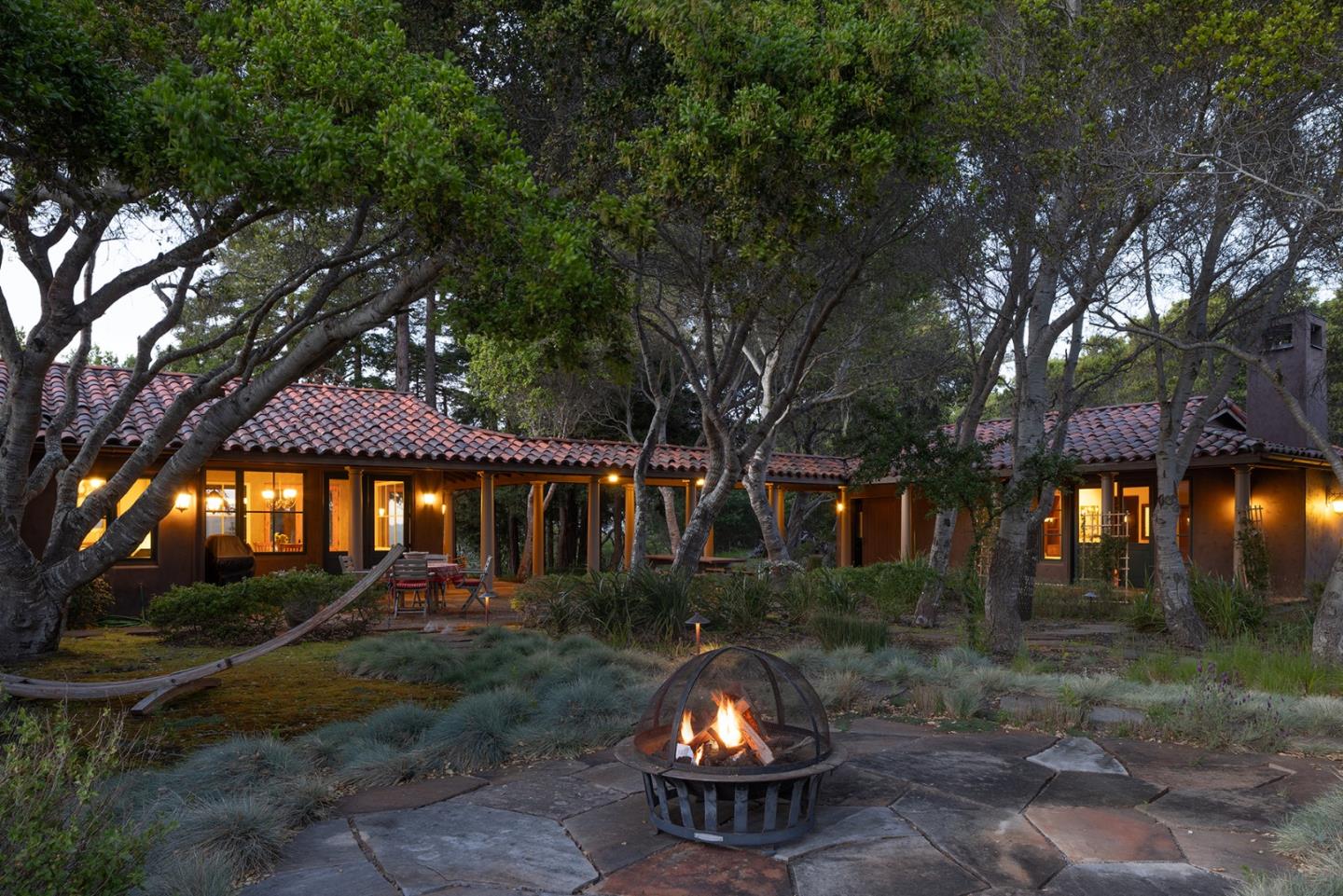 Detail Gallery Image 13 of 17 For 3 Rancho San Carlos Rd, Carmel,  CA 93923 - 5 Beds | 5/1 Baths