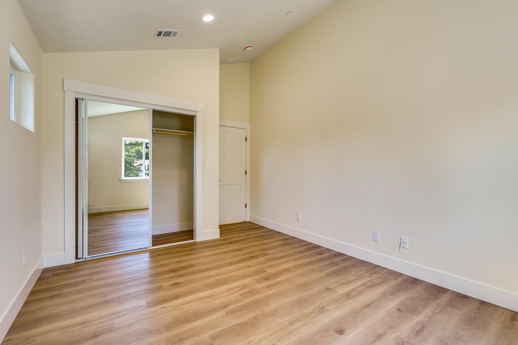 Detail Gallery Image 20 of 47 For 301 Coastal Oak Ct, Scotts Valley,  CA 95066 - 3 Beds | 2/1 Baths