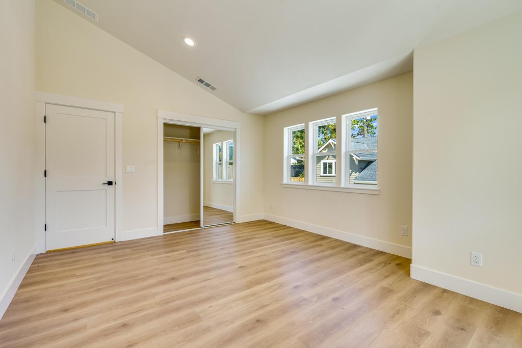 Detail Gallery Image 21 of 47 For 301 Coastal Oak Ct, Scotts Valley,  CA 95066 - 3 Beds | 2/1 Baths
